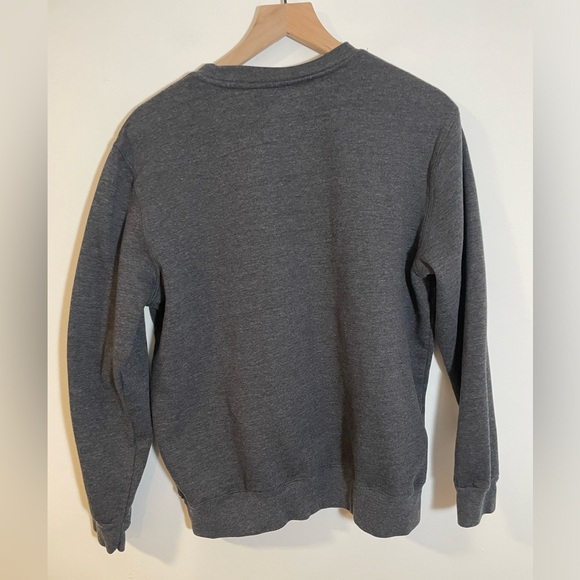 Christmas Crew Neck Gray Minnesota Pullover Sweatshirt Cozy Size Large EUC - Picture 3 of 6